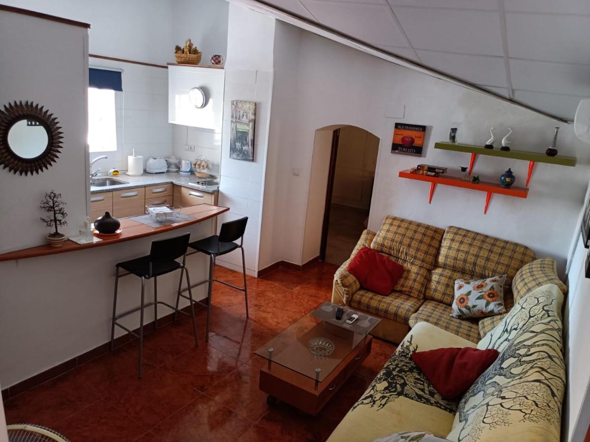 Apartamento Turístico MURALLA DE CÁCERES Exterior foto
