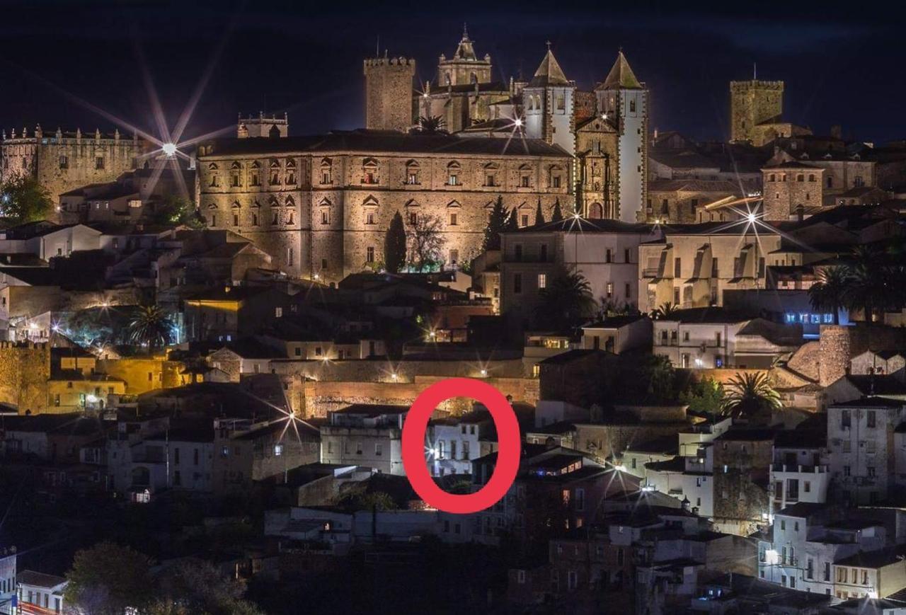 Apartamento Turístico MURALLA DE CÁCERES Exterior foto